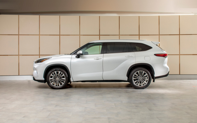 2023-Toyota-Highlander-1.jpg 2023-Toyota-Highlander-1.jpg