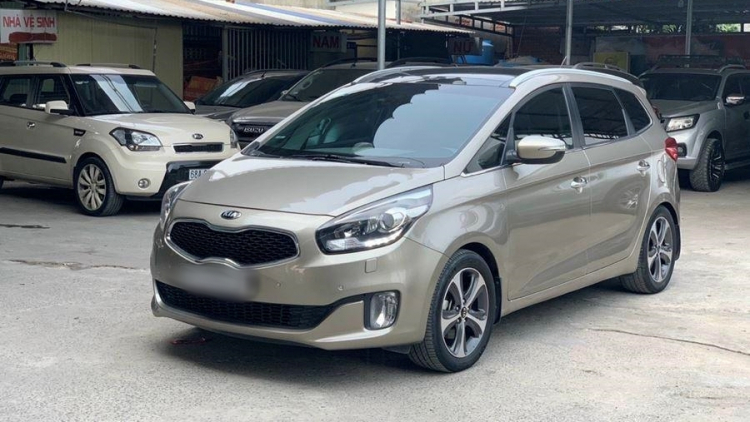 kia-rondo-002.jpg kia-rondo-002.jpg