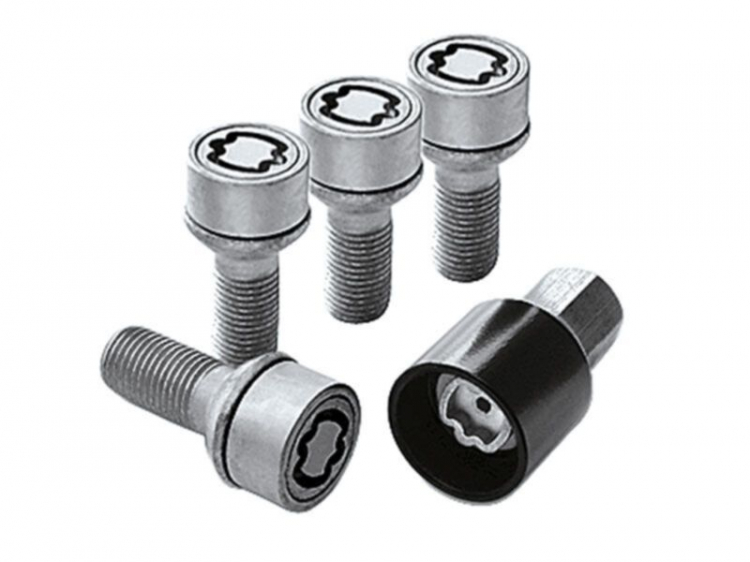 Boulon anti vol 2.jpg Boulon anti vol 2.jpg