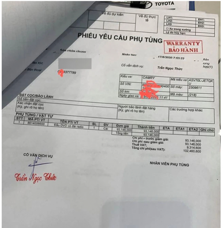 Con xe đầu tay Camry 2022 2.5Q và những thứ còn quá xa lạ Con xe đầu tay Camry 2022 2.5Q và những thứ còn quá xa lạ
