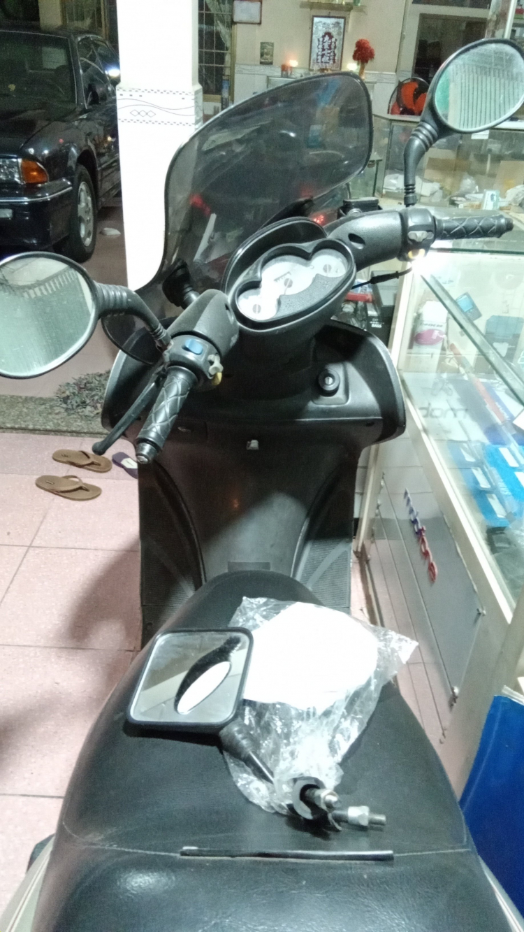 Suzuki Epicuro một thời Version chạy điện Suzuki Epicuro một thời Version chạy điện