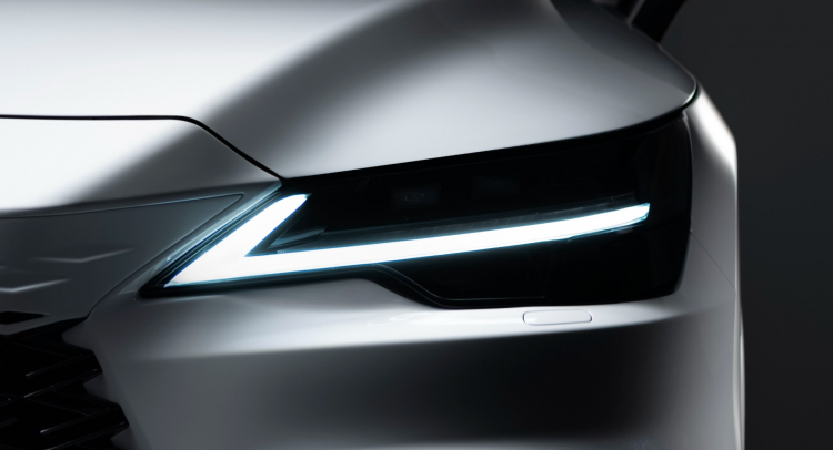 2023-Lexus-RX-Teaser-2.jpg