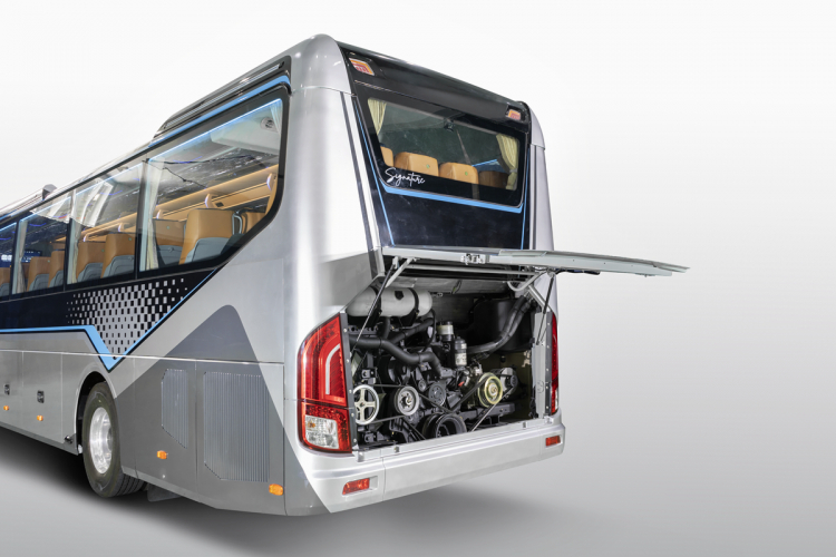 Thaco và Daimler hợp tác, ra mắt loạt xe bus Mercedes cao cấp tại Việt Nam