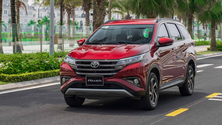 Toyota Rush âm thầm bị khai tử tại Việt Nam, Veloz Cross sẽ mang sứ mệnh thay thế