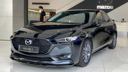 ava2022-Mazda-3-MazdaSports-bodykit-Malaysia_Ext-1.jpg