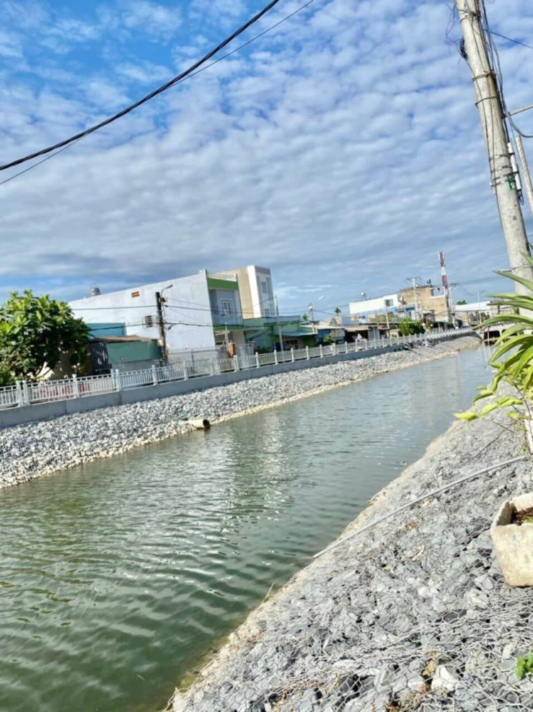 Có 4 tỉ nên đầu tư gì? Có 4 tỉ nên đầu tư gì?