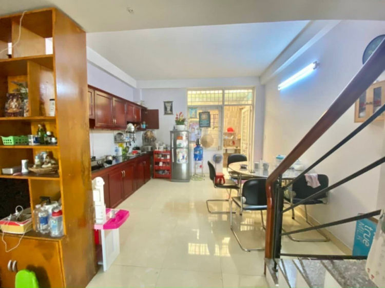 Có 4 tỉ nên đầu tư gì? Có 4 tỉ nên đầu tư gì?