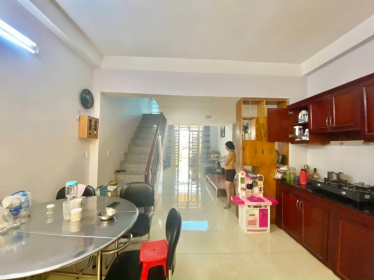 Có 4 tỉ nên đầu tư gì? Có 4 tỉ nên đầu tư gì?