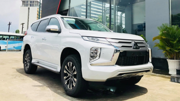 Muốn mua Pajero Sport 1 Cầu máy Dầu mà đại lý Mitsubishi nào cũng kêu Hết Hàng!