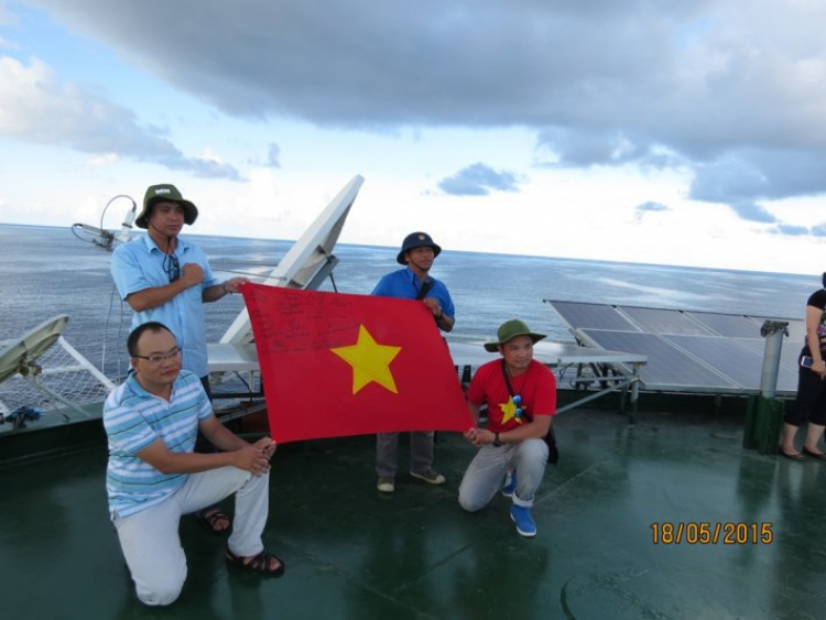Đến với Trường Sa - sau 27 năm Đến với Trường Sa - sau 27 năm