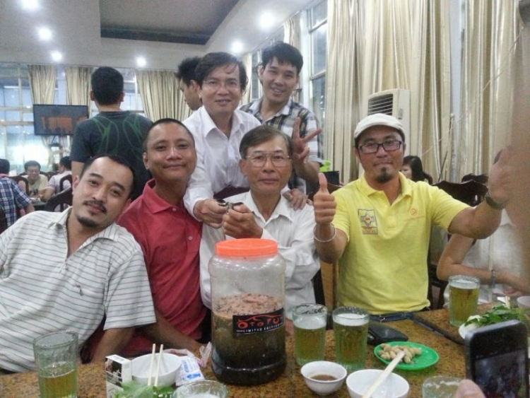 Hội thảo các Fiater và đón tiếp cụ Baby Drive tại Hà Nội này các cụ :) Hội thảo các Fiater và đón tiếp cụ Baby Drive tại Hà Nội này các cụ :)