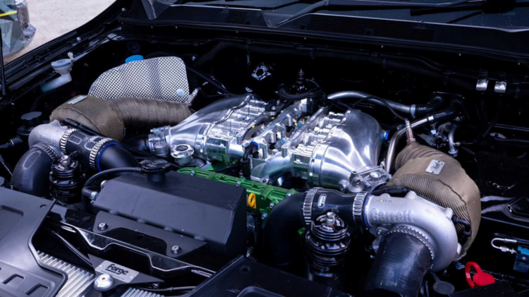 nissan-navara-with-gt-r-engine.jpeg