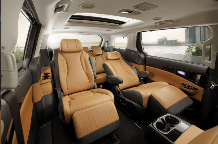 kia carnival-2.jpg kia carnival-2.jpg