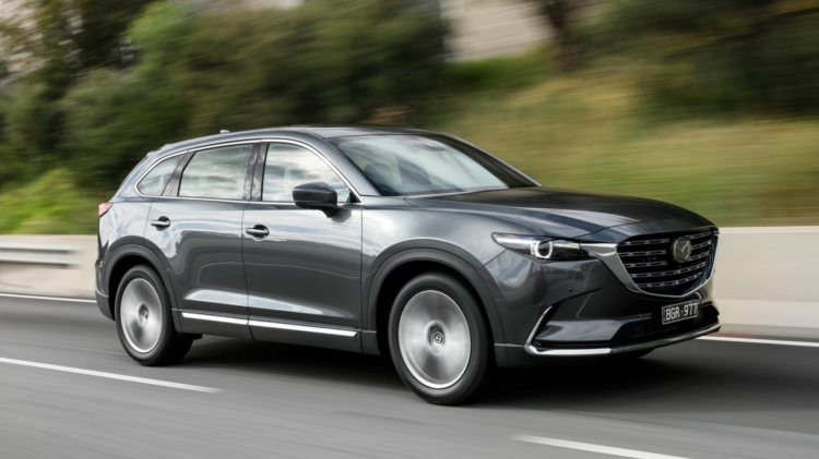 Tham vọng "kéo khách" của Mercedes và BMW, Mazda ra mắt màu sơn cao cấp