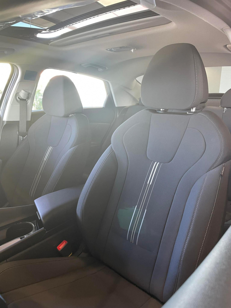 Hyundai Elantra hoàn toàn mới “rục rịch” ra mắt tại Việt Nam: Thiết kế bắt mắt, động cơ mạnh mẽ, hướng tới thể thao, đối đầu Civic Hyundai Elantra hoàn toàn mới “rục rịch” ra mắt tại Việt Nam: Thiết kế bắt mắt, động cơ mạnh mẽ, hướng tới thể thao, đối đầu Civic