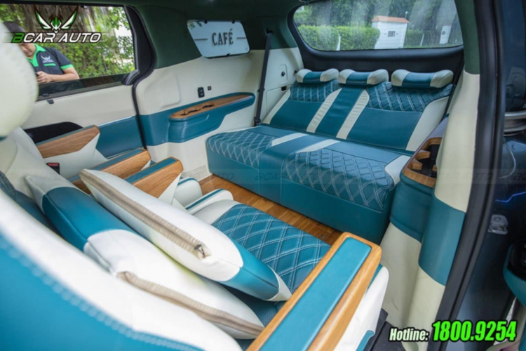 Kia Carnival Độ Kiểu Limousine tiện nghi Ghế có thể xoay 180 và 360 độ