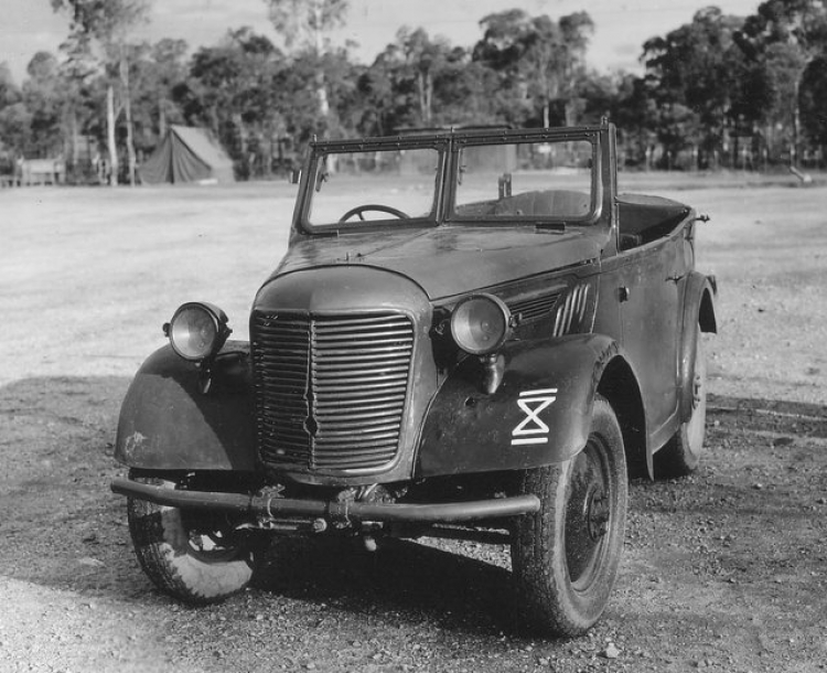 jap typ 95 4X4 pkw spaet front.jpg