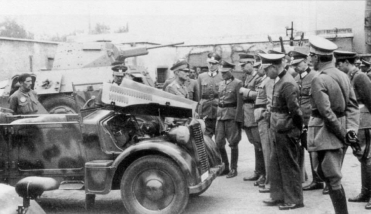 Fiat 508CM, presented to German officers.jpg Fiat 508CM, presented to German officers.jpg