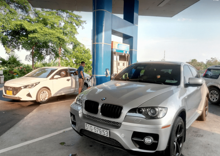 Du lịch Hè 2022 Xuyên Việt 1 chiều 3,000 km cùng Bim già Du lịch Hè 2022 Xuyên Việt 1 chiều 3,000 km cùng Bim già