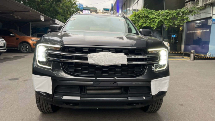 Sự khác biệt giữa Ford Everest thế hệ cũ và mới: Cú “lột xác” toàn diện, trang bị bỏ xa đối thủ Sự khác biệt giữa Ford Everest thế hệ cũ và mới: Cú “lột xác” toàn diện, trang bị bỏ xa đối thủ