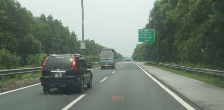 Du lịch Hè 2022 Xuyên Việt 1 chiều 3,000 km cùng Bim già Du lịch Hè 2022 Xuyên Việt 1 chiều 3,000 km cùng Bim già