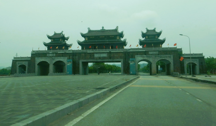 Du lịch Hè 2022 Xuyên Việt 1 chiều 3,000 km cùng Bim già Du lịch Hè 2022 Xuyên Việt 1 chiều 3,000 km cùng Bim già