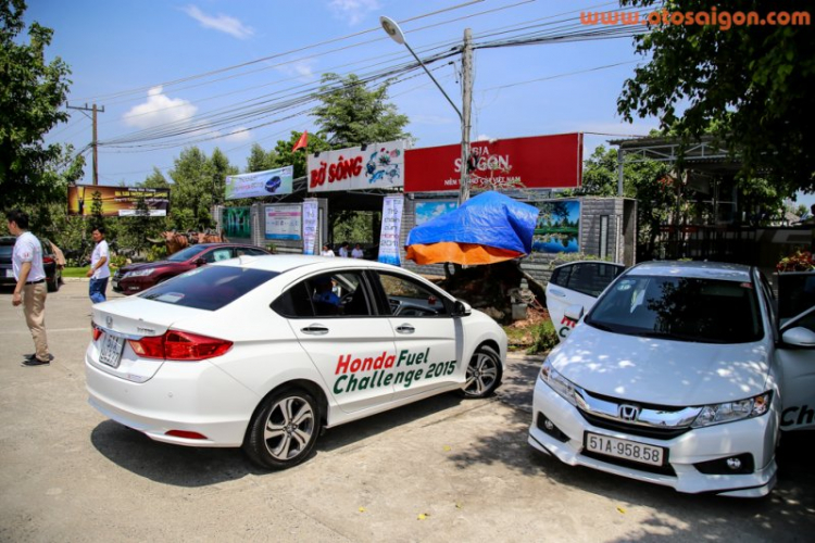 Bất ngờ Honda City 2015 chạy 200 km chưa đến 9 lít xăng !