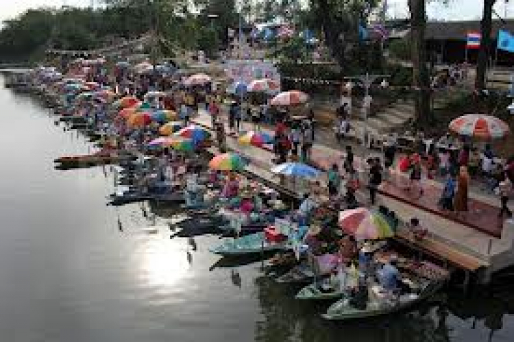 Rủ rê các bác đi Caravan Vietnam-Campuchia-Thailand Hè 2015 Rủ rê các bác đi Caravan Vietnam-Campuchia-Thailand Hè 2015