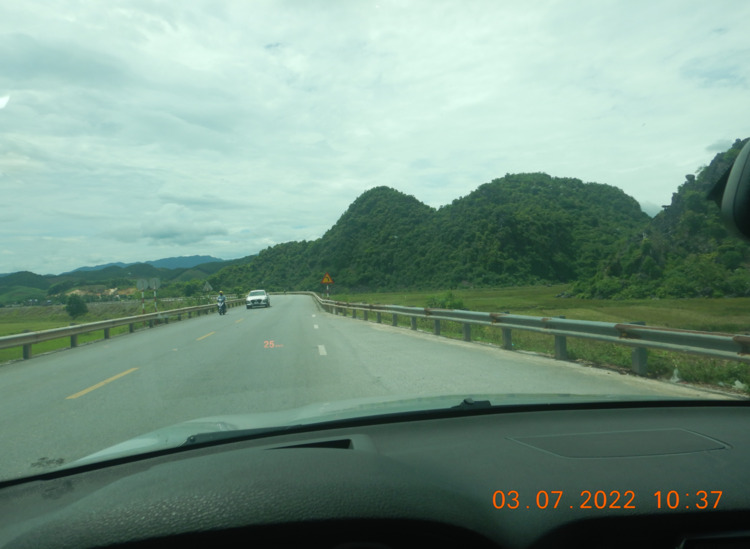 Du lịch Hè 2022 Xuyên Việt 1 chiều 3,000 km cùng Bim già Du lịch Hè 2022 Xuyên Việt 1 chiều 3,000 km cùng Bim già