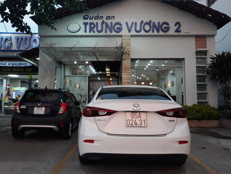 Xin thông tin quán cơm trưa khi hết hết cao tốc Trung lương - Mỹ thuận