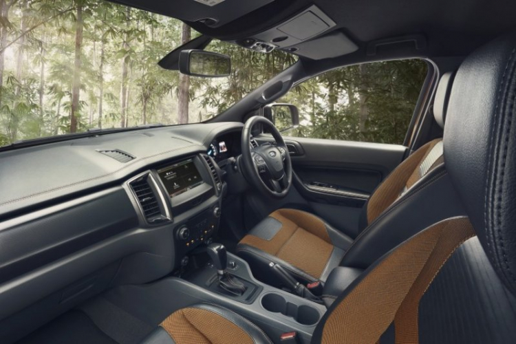 Ford Ranger Wildtrak facelift 2016 chính thức lộ diện