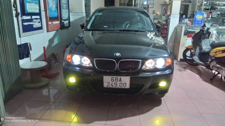 Bán nhanh BMW 328i F30 2013 giá 799 triệu