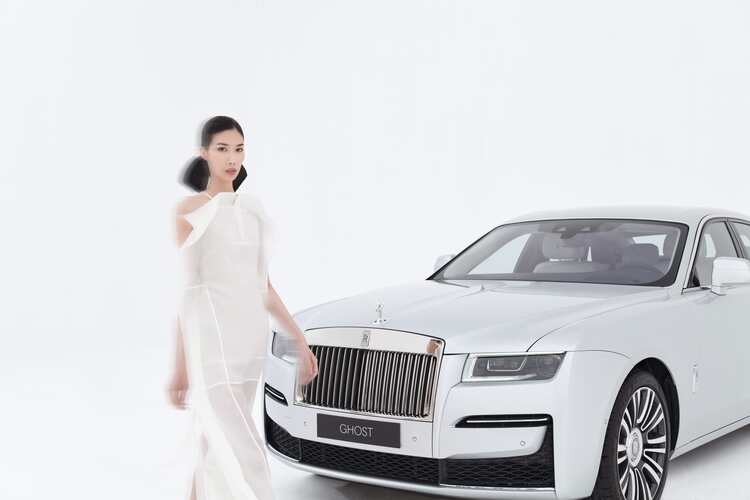 Rolls-Royce Hồ Chí Minh City tổ chức triển lãm nghệ thuật Post Opulence