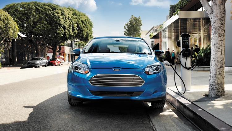 2014-Ford-Focus-Electric-2.jpg
