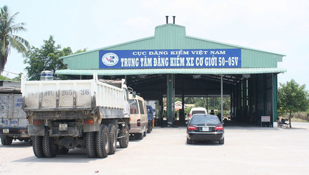 trung-tam-dang-kiem-xe-co-gioi-min.jpeg