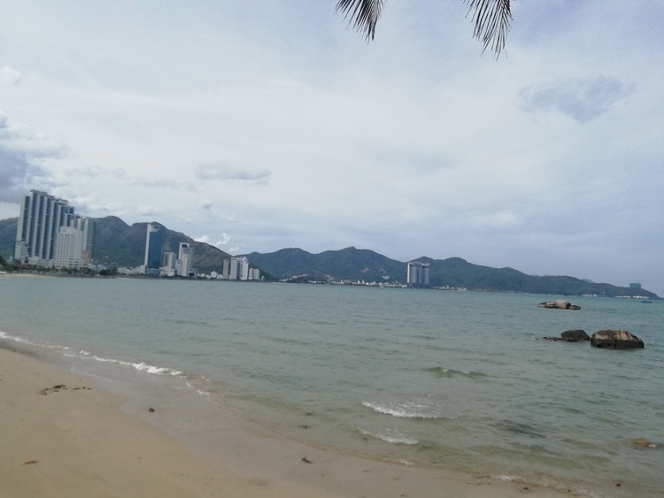Từ biển Vũng Tầu đến với bãi Môn Phú Yên, suối đá Yăng Khánh Hòa. Từ biển Vũng Tầu đến với bãi Môn Phú Yên, suối đá Yăng Khánh Hòa.