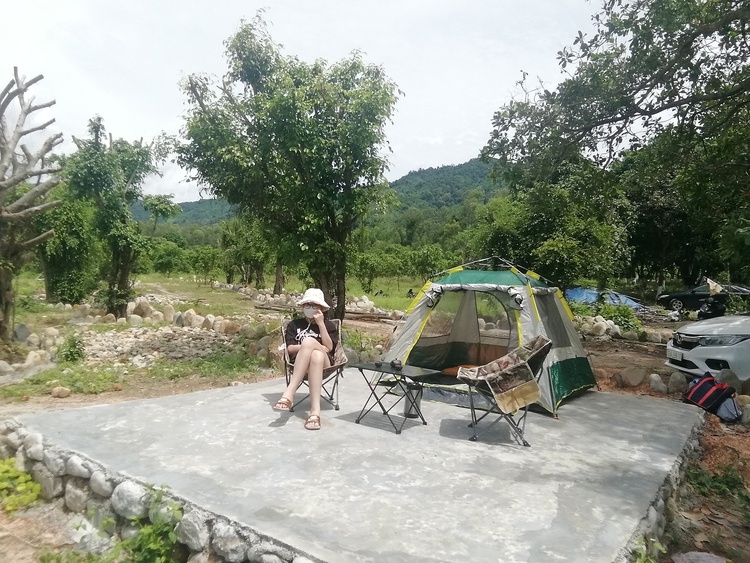 Từ biển Vũng Tầu đến với bãi Môn Phú Yên, suối đá Yăng Khánh Hòa. Từ biển Vũng Tầu đến với bãi Môn Phú Yên, suối đá Yăng Khánh Hòa.