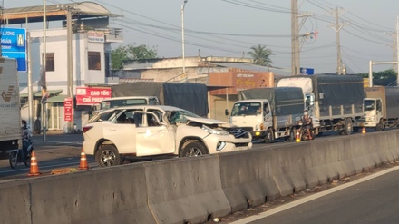 Tại nạn nút giao cao tốc Trung Lương Mỹ Thuận