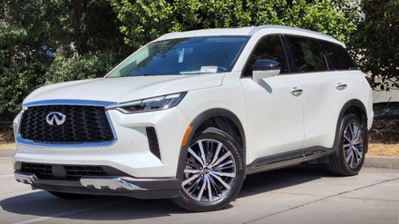 Infiniti QX60 2022.jpg