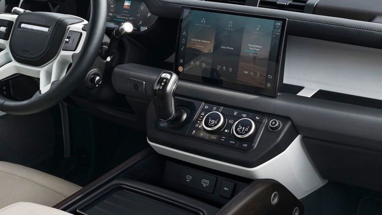os-land-rover-defender-130-11.jpg os-land-rover-defender-130-11.jpg