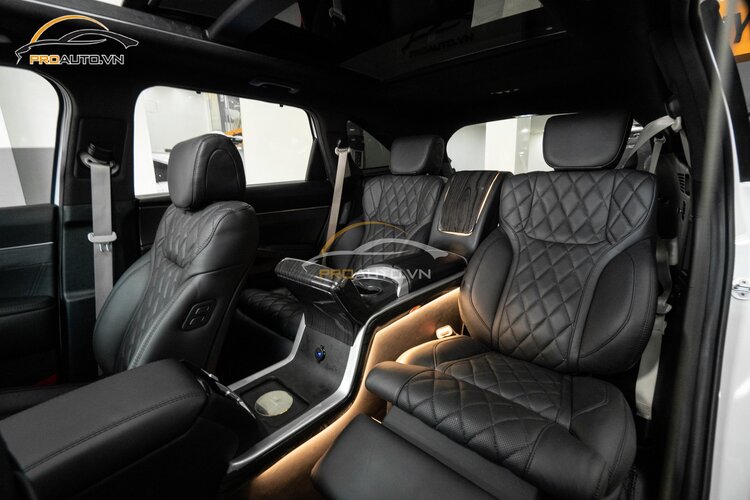 độ ghế limousine ô tô 3.jpg