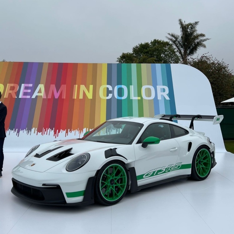 Porsche 911 GT3 RS 2023 ra mắt - tinh chỉnh lại động cơ, tăng lực ép xuống mặt đường gấp đôi