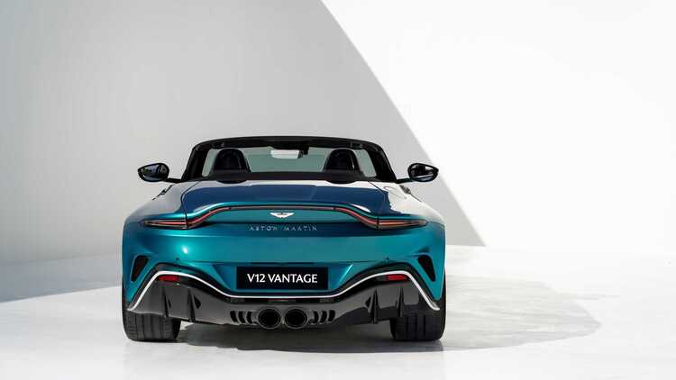aston-martin-v12-vantage-roadster (6).jpg