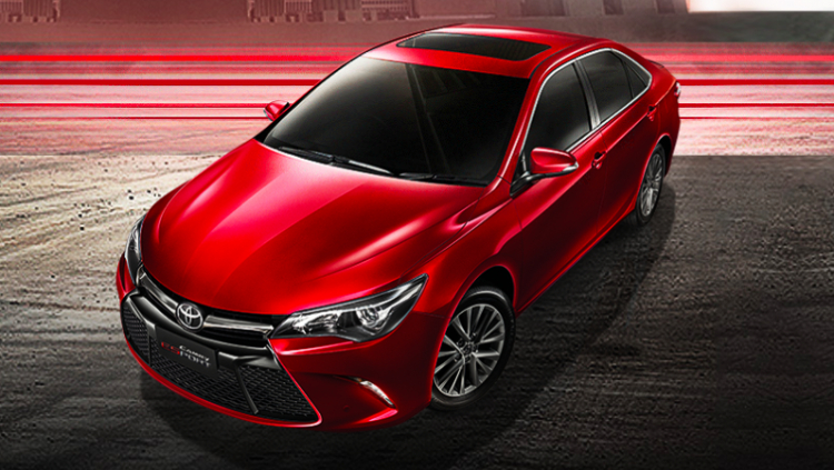 Toyota Camry phiên bản thể thao cập bến Thái Lan