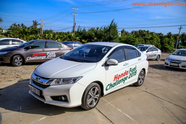 Bất ngờ Honda City 2015 chạy 200 km chưa đến 9 lít xăng !