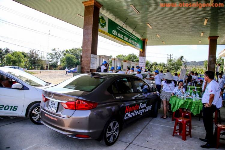 Bất ngờ Honda City 2015 chạy 200 km chưa đến 9 lít xăng ! Bất ngờ Honda City 2015 chạy 200 km chưa đến 9 lít xăng !