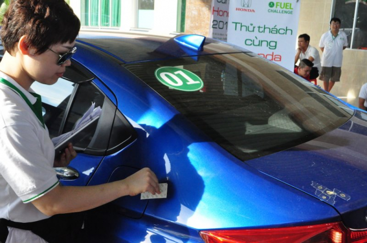 Bất ngờ Honda City 2015 chạy 200 km chưa đến 9 lít xăng ! Bất ngờ Honda City 2015 chạy 200 km chưa đến 9 lít xăng !