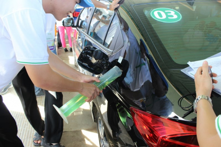 Bất ngờ Honda City 2015 chạy 200 km chưa đến 9 lít xăng ! Bất ngờ Honda City 2015 chạy 200 km chưa đến 9 lít xăng !