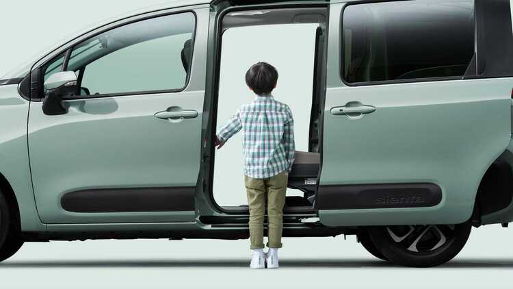 MPV 7 chỗ Toyota Sienta thế hệ mới ra mắt tại Nhật: Xe nhỏ nhưng tiện ích tối đa, giá chỉ từ 335 triệu đồng
