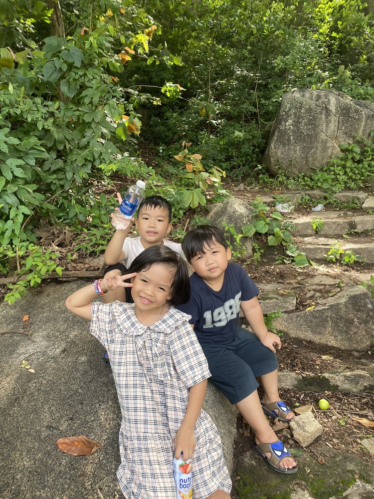 z3669319886598_82f25895b818d40510f50a7777db9d1d.jpg z3669319886598_82f25895b818d40510f50a7777db9d1d.jpg